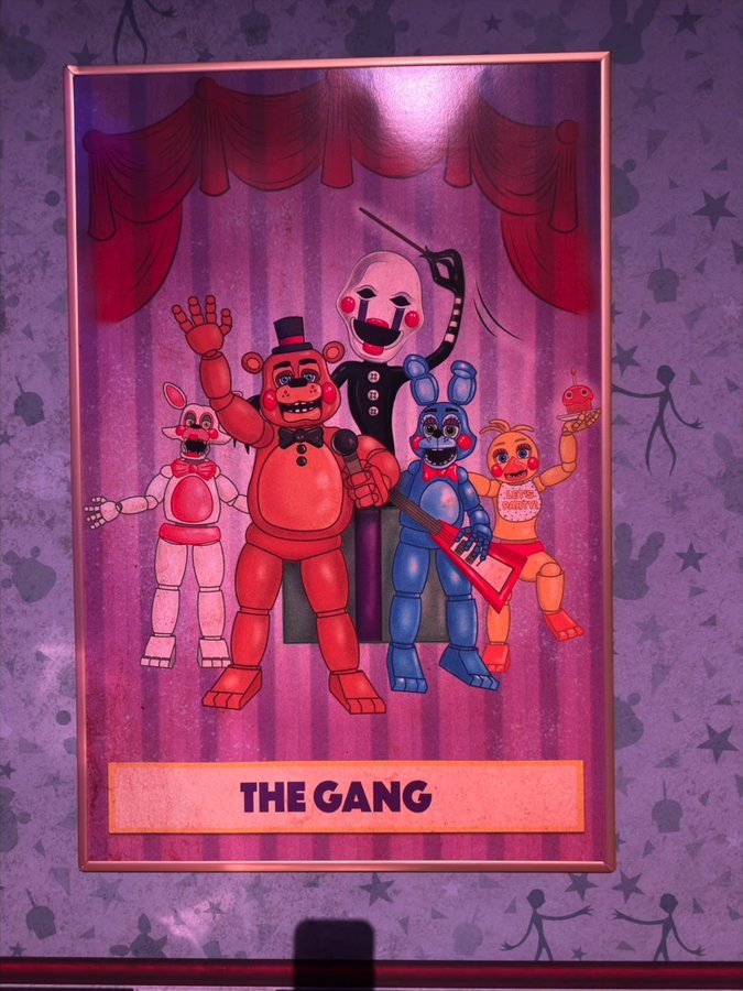 What ifffffffff
The new movie poster BUT, insted, Making it more like the game style, not the movie style?
(Background by me i know its not the best but i tried, its not done btw im still gonna fix it).

#fnaf2 #FNAFMovie2 #FNAF2movie #FNAF #fnafart