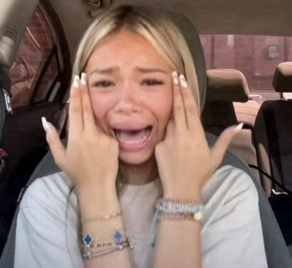 sehe gerade niederlage gegen freiburg und charly verletzt danke für goa nix