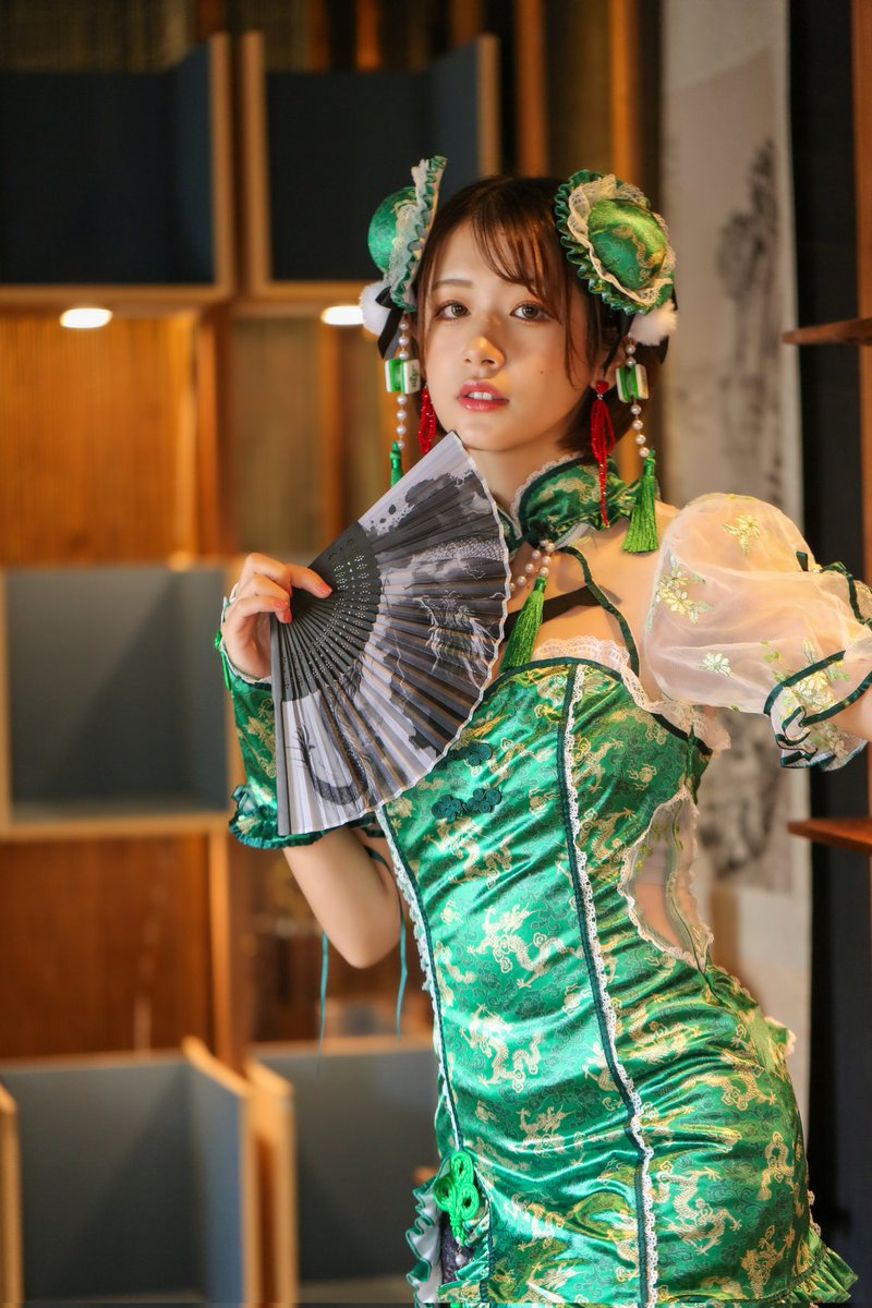 はなさん
<a href="/hiyoshi_desu/">日吉はな</a>