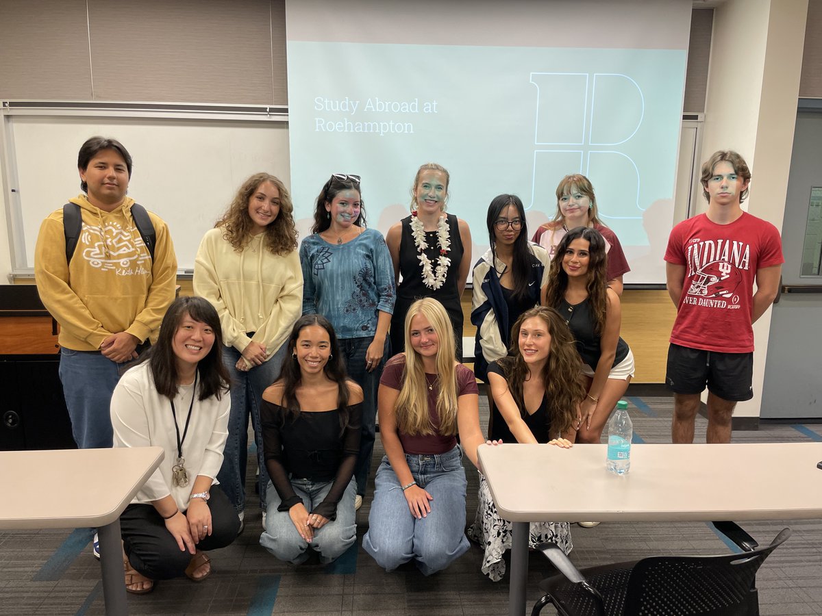 study77734's tweet photo. Big thanks to Chloe Green, the head of Study Abroad at Roehampton, for having a wonderful info session with our Spring 2026 London cohort this past Friday! 

#London #StudyAbroad https://t.co/aLTzkKzG4r