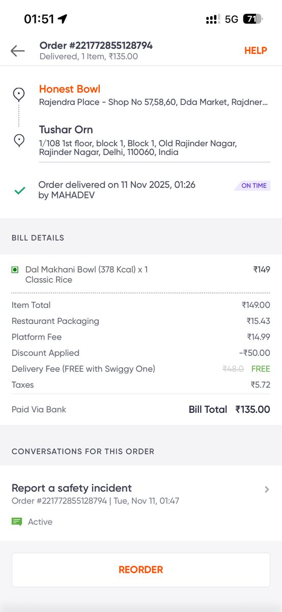 Tushargoel4577's tweet photo. @Swiggy there is a technical glitch,i ordered rajma rice but instead got dalmakhni rice. Rajma rice is showing twice here. After selecting rajma rice, i was delivered dal makhni rice and it shows that i ordered dal makhni rice. Very poor service. Initiate refund. https://t.co/e7t8q1wRES