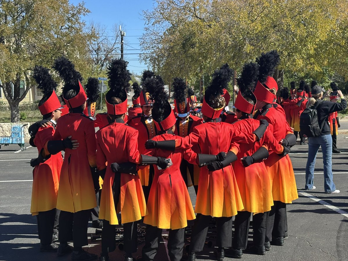 GCISDFineArts's tweet image. @CHBandPride waming up for the UIL State Marching Band Contest!! LET’S GO PANTHERS!! @GCISD