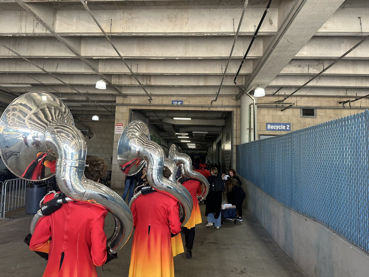 GCISDFineArts's tweet image. @CHBandPride waming up for the UIL State Marching Band Contest!! LET’S GO PANTHERS!! @GCISD