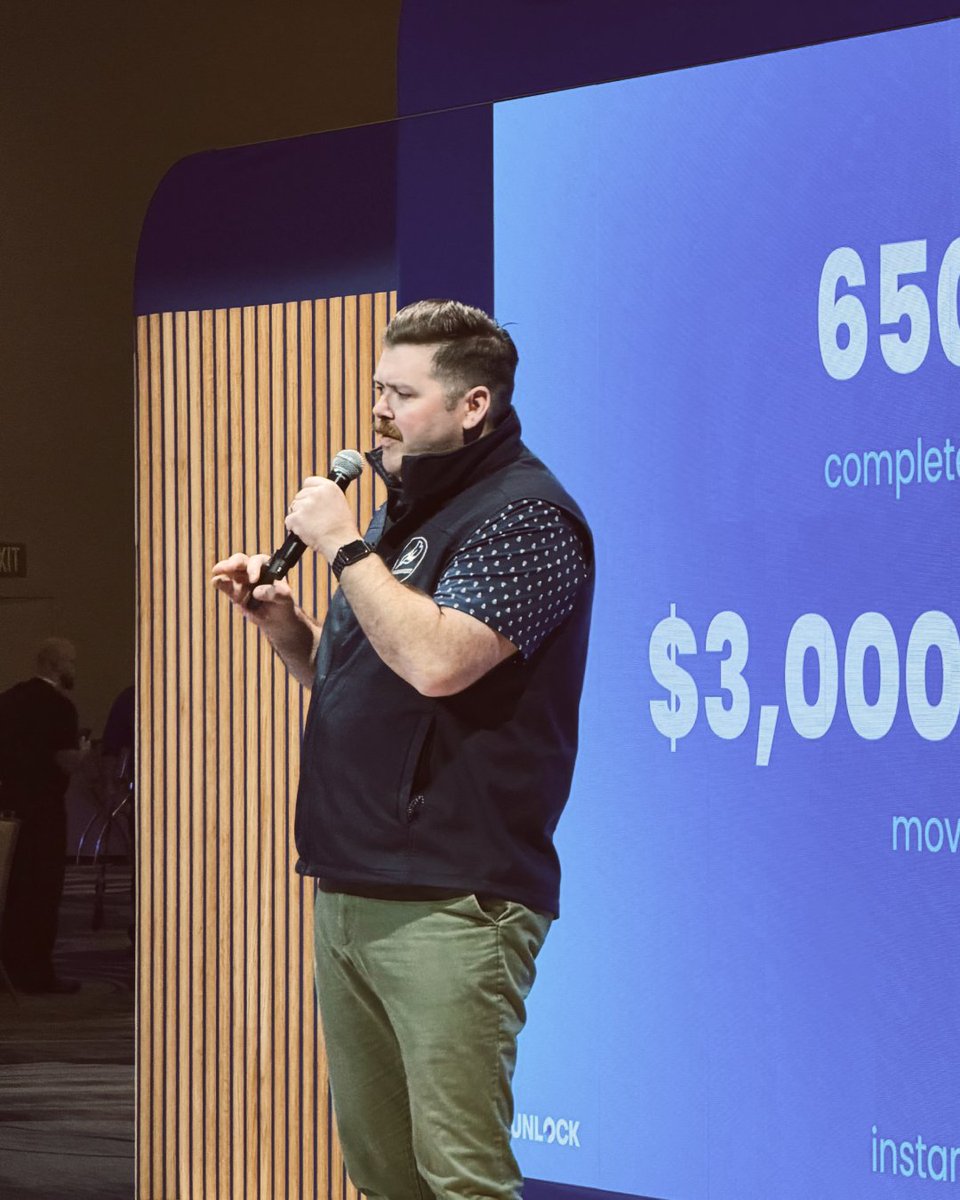 Earnnest tweet media