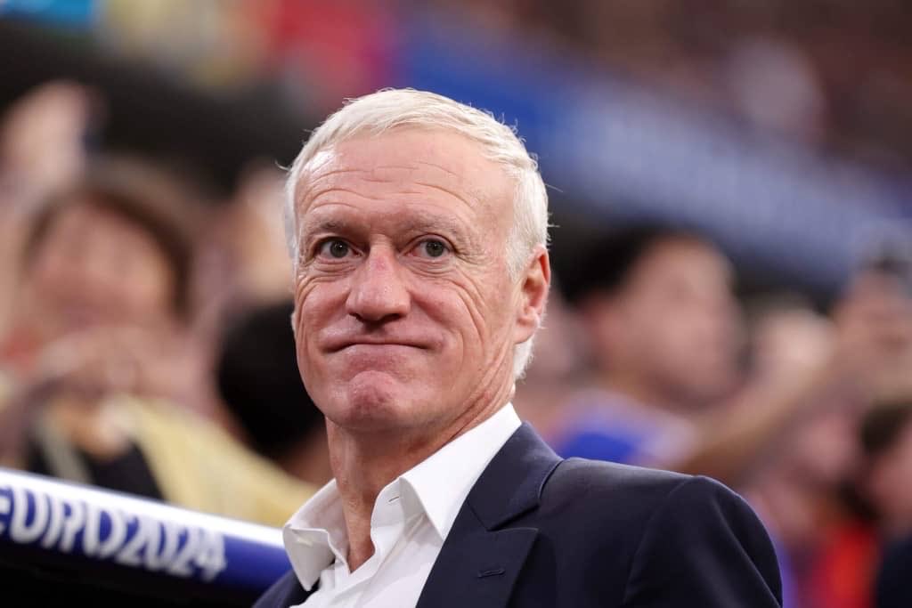 🚨 𝗡𝗘𝗪: Al-Ittihad are interested in hiring Didier Deschamps as their next head coach.

Deschamps is expected to decide his future after the 2026 World Cup.

> Mo