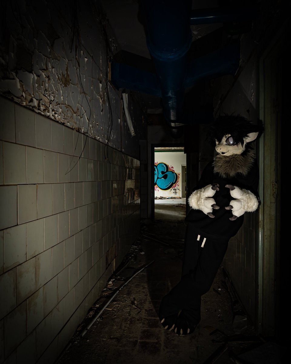 Careful, when exploring the old decrepit places. For you may find things lost, but within forgotten walls dark things may also come to find you...

🦇: <a href="/Gabilhondo1/">Gabilhondo</a> 
📸: Dragoniel
#furry #fursuit #fursuiter