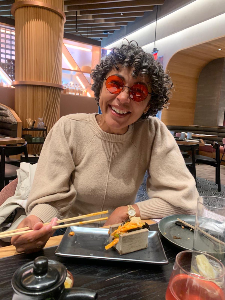 Light Me Away ☀️ tweet media