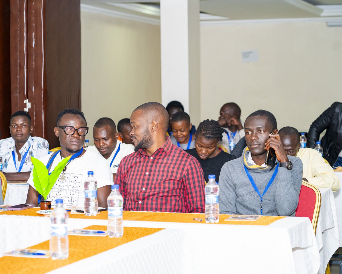 SteveMomo4's tweet photo. I was honoured to be part of Sote hub elevate blue economy incubation training, turning bold ideas into business.
Special thanks to Sote hub https://t.co/vPrz3v7uxa