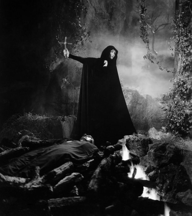 Gloria Holden as Countess Marya Zaleska in 1936's Dracula's Daughter