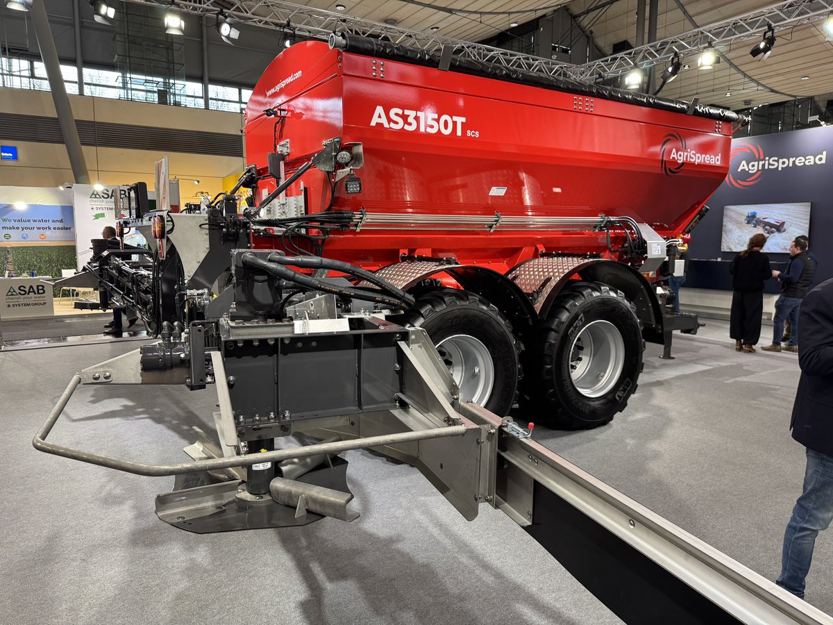 Ben White tweet media