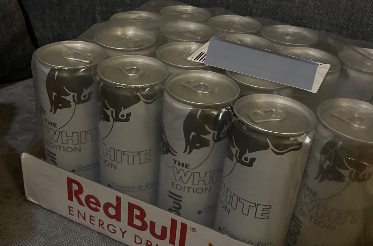 اقووووولك اخلعي الرخمة اللي معك