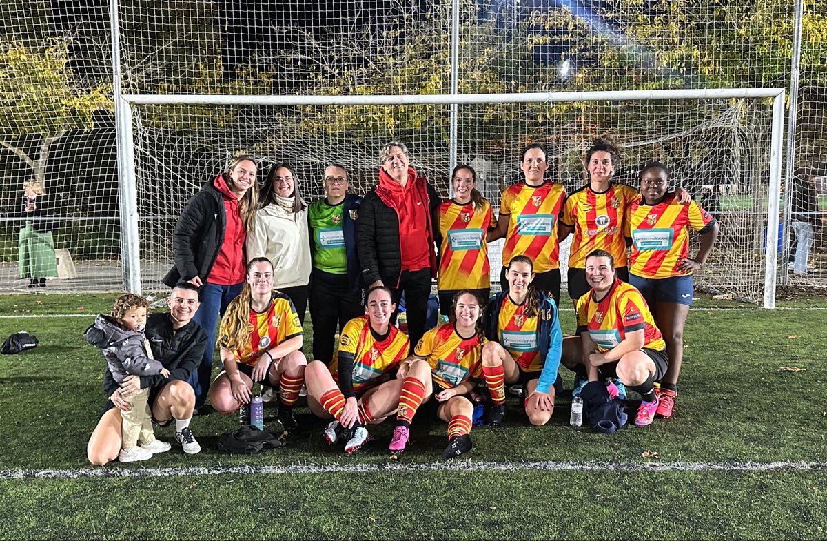 CFTordera's tweet photo. A seguir sempre endavant‼️

El sènior femení B s’estrena! La família segueix creixent i les jugadores han gaudit d’un bon partit i ambient! Tot i el resultat (CFTordera B 0-5 Futmares UE Figueres) primeres sensacions positives. Ho passarem MOLT bé!

#cftordera #tordera #futbolcat https://t.co/6BUaoFF2ov