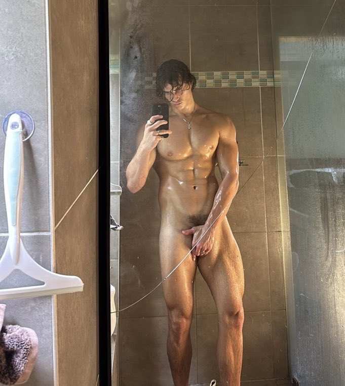 Bigpaulgainz's tweet photo. Chudai https://t.co/ox1ssnrvae