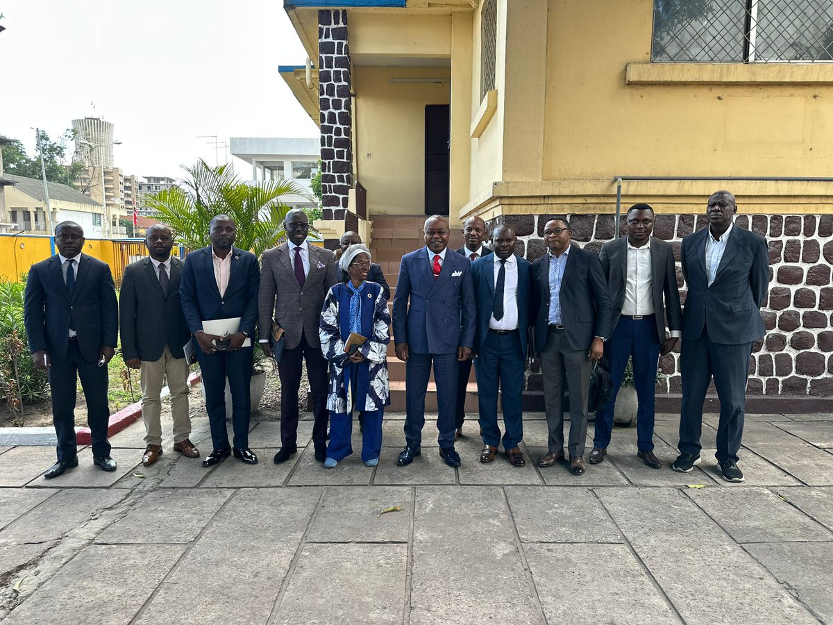 J'ai eu une séance de travail avec la représentante résidente du <a href="/PNUDRepduCongo/">PNUD Rép du Congo</a> <a href="/adamafooly/">Adama-Dian Barry</a> à l'ordre du jour travaux relatifs à l'accompagnement du <a href="/EtatCongo/">Gouvernement du Congo</a> à travers <a href="/PostesTelecomcg/">PostesTélécomsECoNum</a> pour la stratégie nationale de l'intelligence artificielle postetelecom.gouv.cg