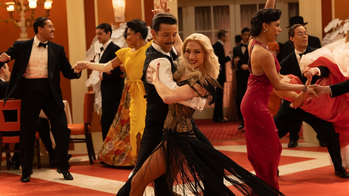 Con el colega Mex Faliero entrevistamos a Bill Condon y Tonatiuh Elizarraraz a propósito de El beso de la mujer araña, película que abrió el Festival Internacional de Cine de Mar del Plata. Aquí la nota para <a href="/peliplat_lat/">Peliplat LATAM</a> 
peliplat.com/es/article/100…