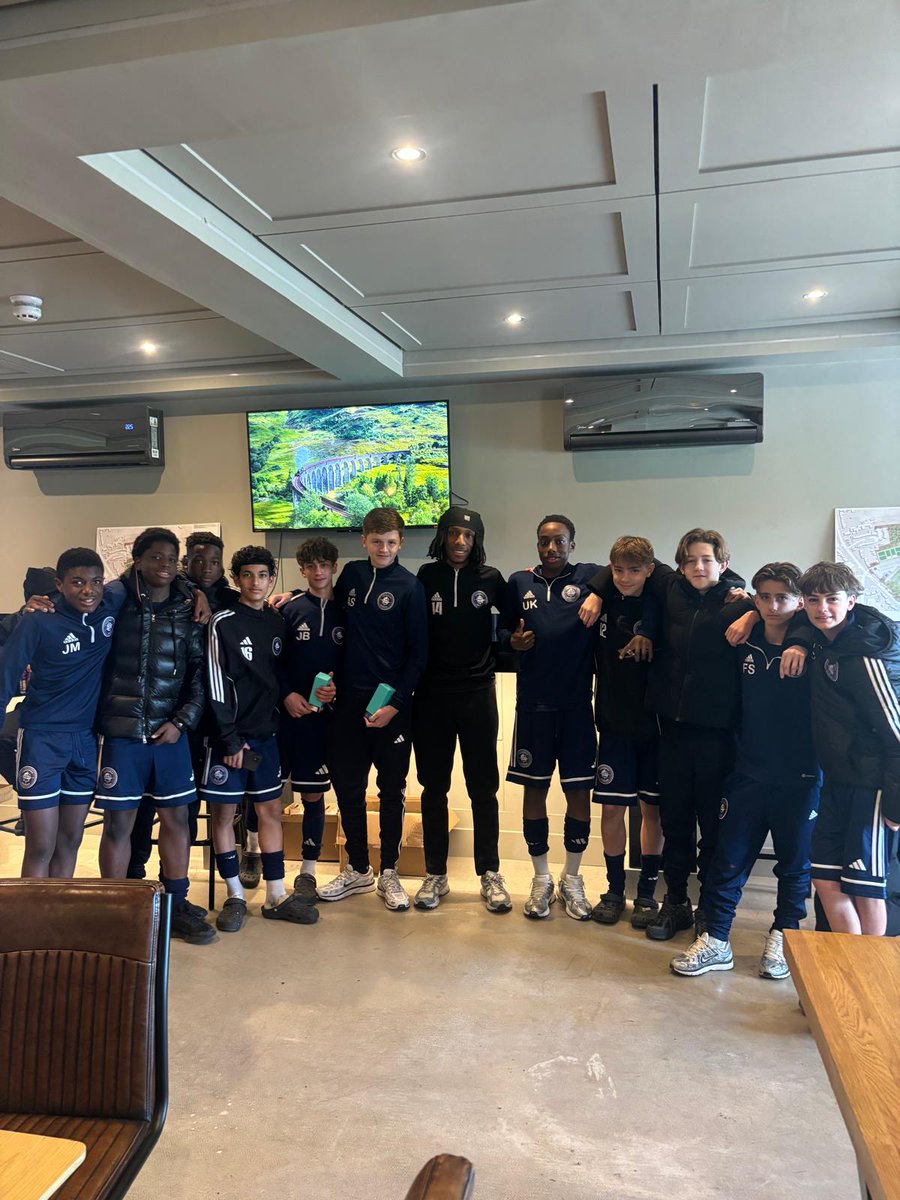 afcgbacademy's tweet photo. Boys’ Players of the Month: October 🏆

Yesterday we celebrated our academy’s Players of the Month.

Awards were presented by first team player and academy graduate Ramon Elliot, showing the pathway from academy to senior football.

Well done to all our winners!

#AFCGB https://t.co/jVYAaXFe75