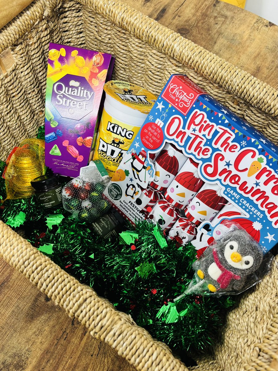 Goodfundraisin1's tweet photo. At Good Fundraising, we know the festive season isn’t easy for everyone. That’s why we’re taking part in a Reverse Advent Calendar.

Our finished hamper will be raffled at the @stgeorgeslupset Christmas Fun Day on Saturday, 6th December. https://t.co/uhOUEv64In