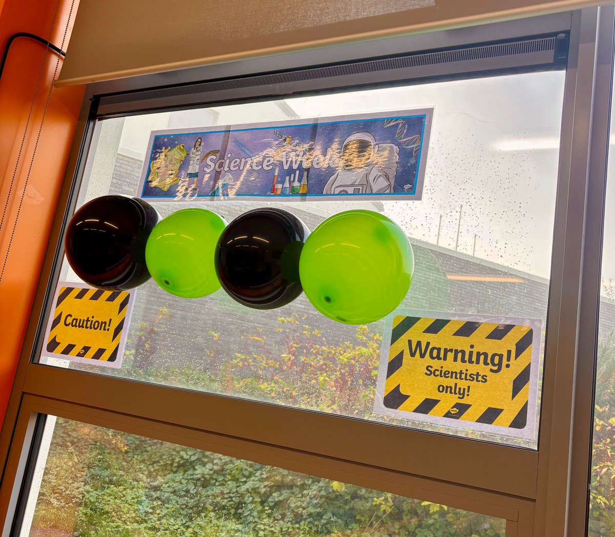 SNPKanturk's tweet photo. 🎈💥 POP goes Science Week in Ms Boyce’s 3rd!
Every day we pop a balloon to reveal our science experiment… today it was SLIME time! 🧪✨
#ScienceWeek #STEMeducation #SlimeScience #PrimarySchool #HandsOnLearning #Polymers https://t.co/Av9HwBDJAp