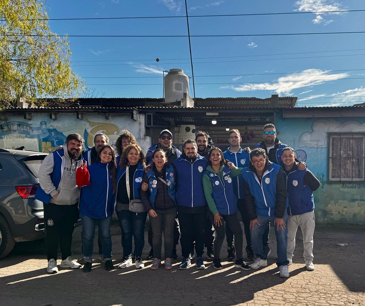 Nueva noticia (Entrega de Donaciones en Virrey del Pino) ha sido publicada en Asociación Bancaria Seccional Buenos Aires bancariasba.com.ar/2025/05/26/ent…