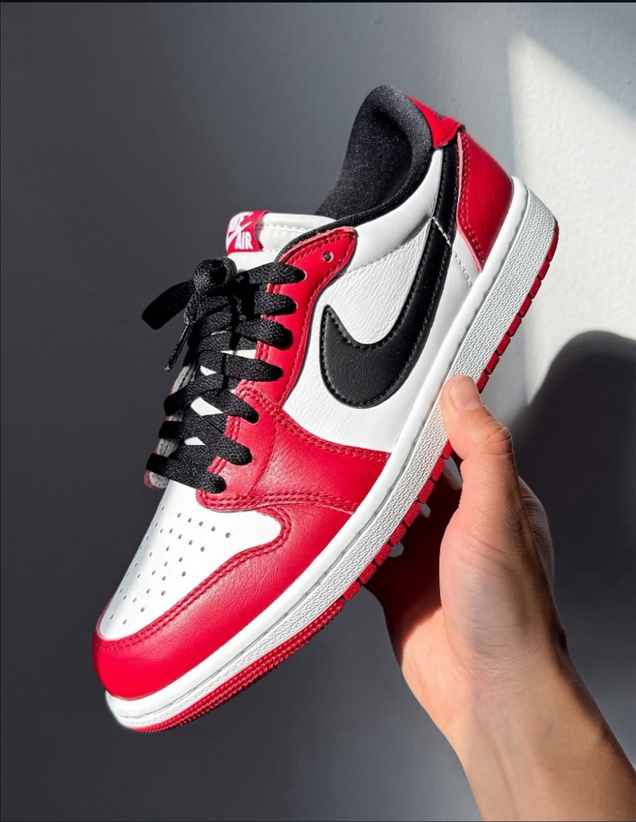 Sniperkicks tweet media