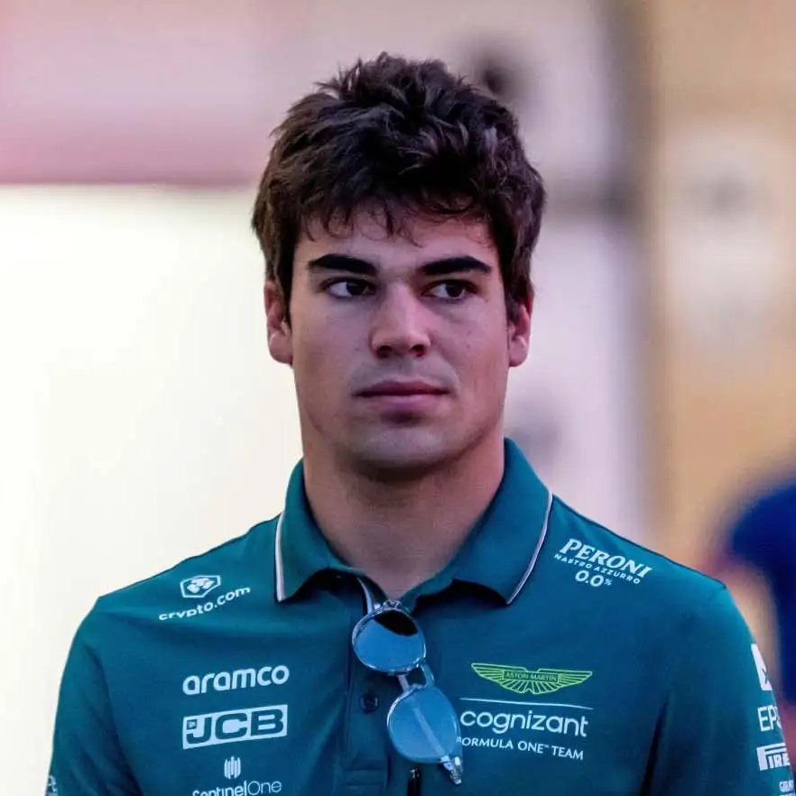 blog_formula1's tweet photo. ⭐️ COLAPINTO: "STROLL SEMPRE TIRA OUTROS PILOTOS DAS CORRIDAS" ⭐️

Franco Colapinto criticou Lance Stroll após o toque entre Lance e Gabriel Bortoleto no GP de São Paulo:

Durante a corrida, ele disse: "Stroll é um idiota. O que ele está fazendo?"

E nas entrevistas pós-GP: "Stroll sempre tira outros pilotos das corridas, ele não olha pelo retrovistor. Ele empurrou o Gabi no muro"