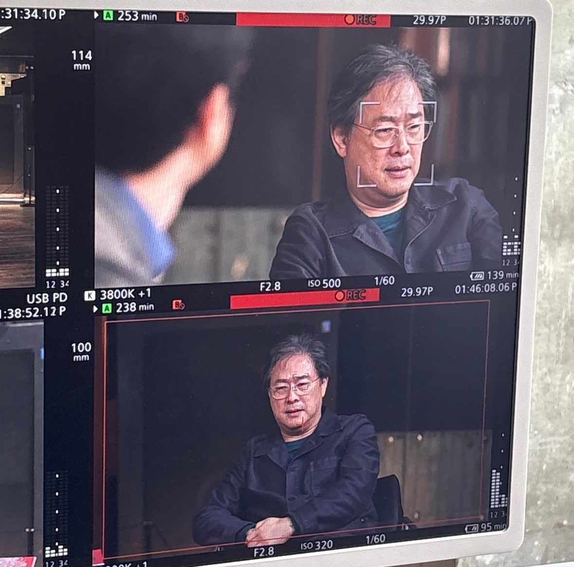 <어쩔수가없다> 각본집 출간 기념 신형철 평론가와의 대담 
(instagram.com/p/DQyRneCDxi2/)