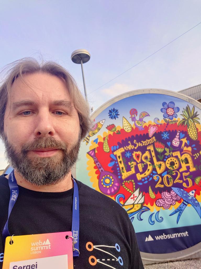 saabeilin's tweet photo. I finally made it to #websummit https://t.co/oJcLRy1lOL