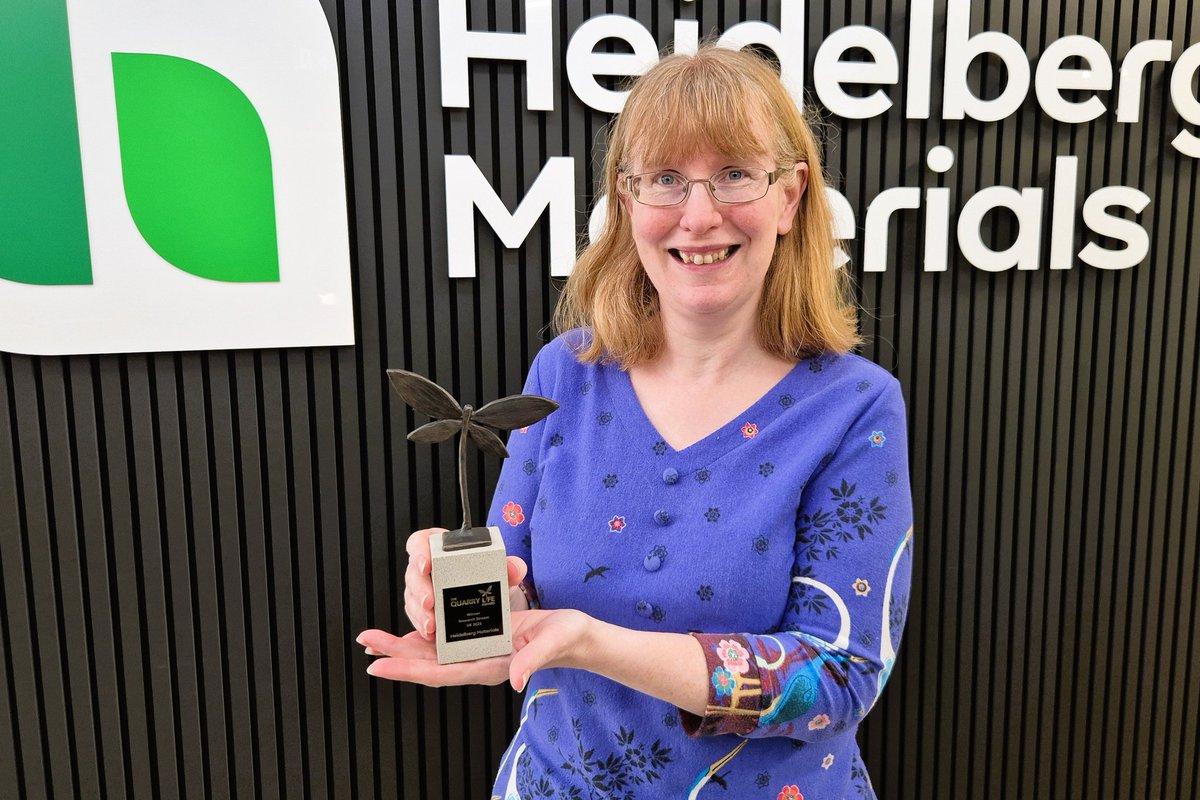 LimestonePP's tweet photo. Some exciting news for the Limestone Pavement Partnership - Carly was awarded first place in the Heidelberg Materials #quarrylife awards research stream for her grazing project at #hortonquarry! Great news for the partnership and well done Carly!

#quarrylifeawards #qla6 https://t.co/XcV5G1q5lX