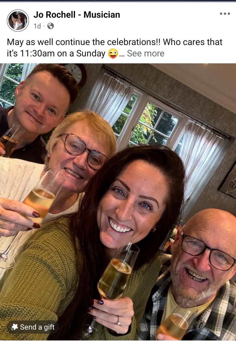 Snookerrequired's tweet photo. Huge fan of Shaun Murphy, but if he was that concerned about jetlag and remaining professional ahead of the #ChampionOfChampions then maybe he shouldn't have been necking glasses of Champagne at 11.30am yesterday ....#Snooker https://t.co/wrrc6dHzsM
