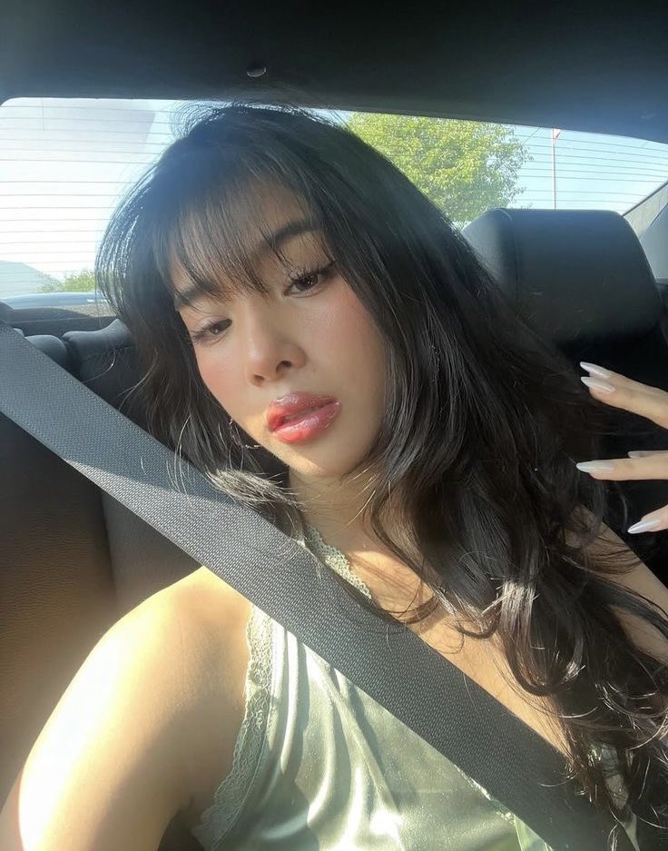 ri tweet media