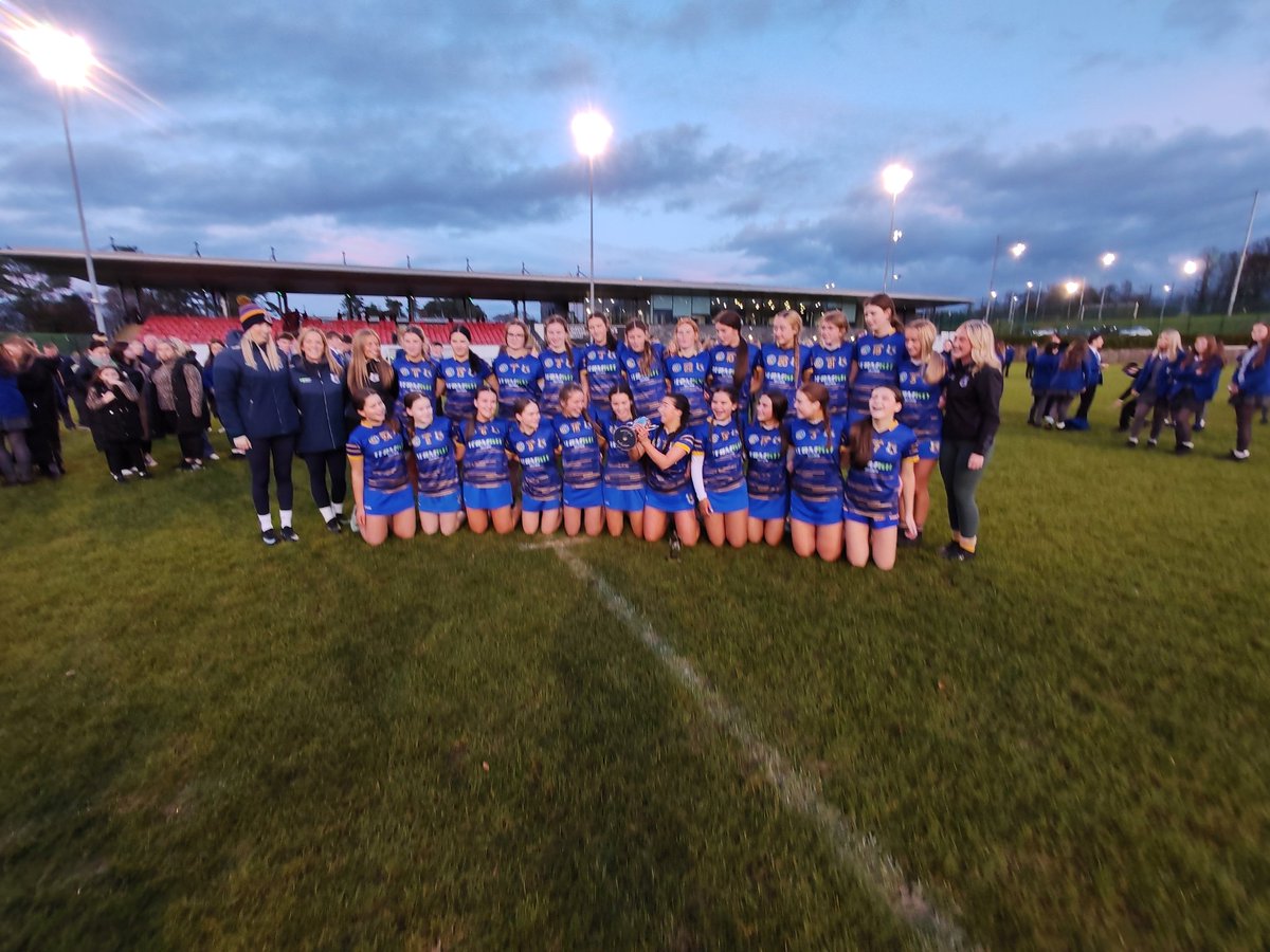 Comhghairdeachas le Coláiste Naomh Cillian