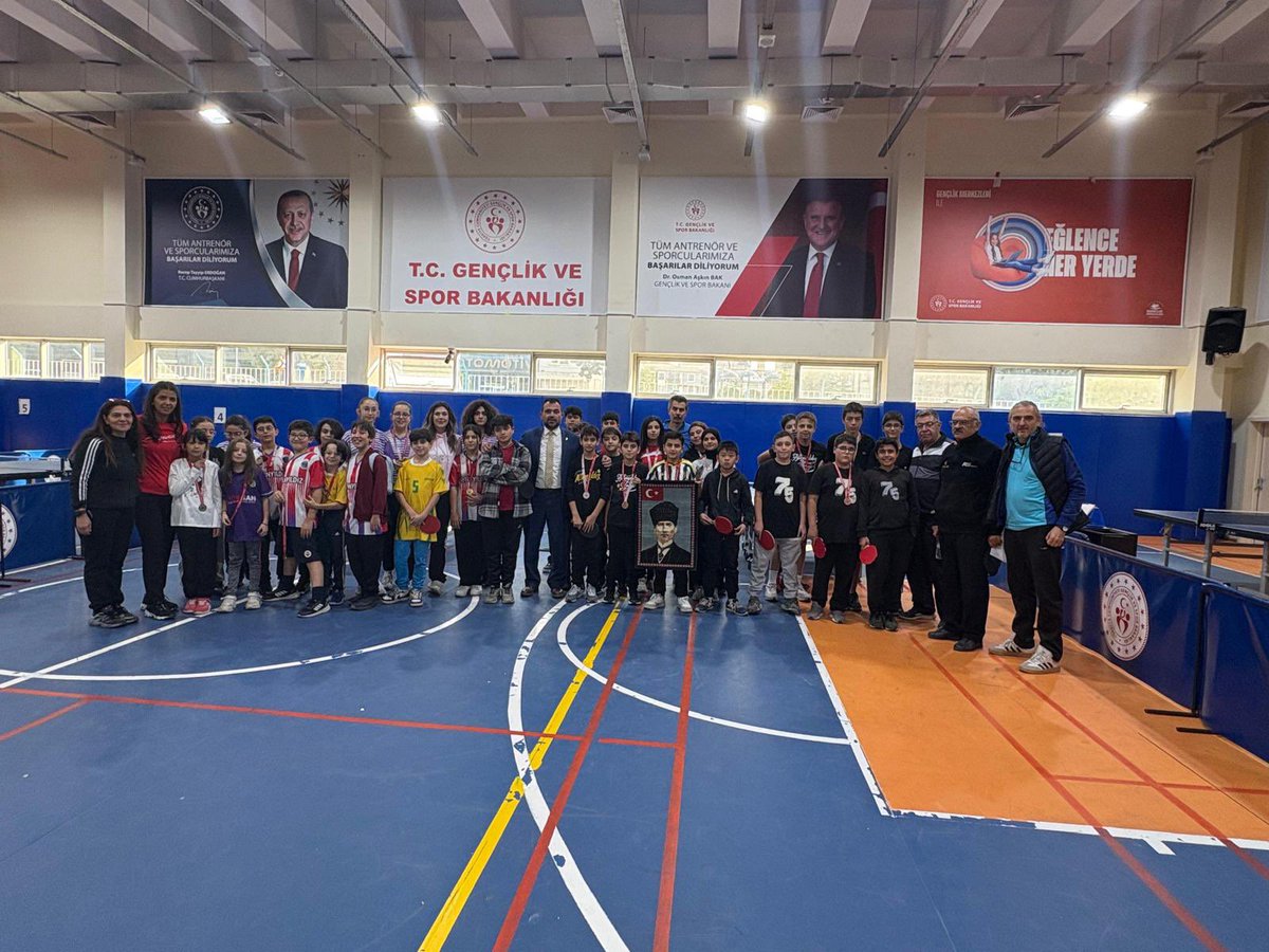 NevsehirMTenisi's tweet photo. 10 Kasım Atatürk’ü Anma Minikler, Küçükler, Yıldızlar ve Gençler Masa Tenisi Turnuvası, 6-7 Kasım 2025 tarihlerinde gerçekleştirildi. Atamızı saygı ve özlemle andık. 🇹🇷🏓 https://t.co/0NHW7GbuDw
