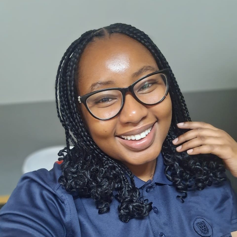 khethiwebuhle's tweet image. Can I follow you back?