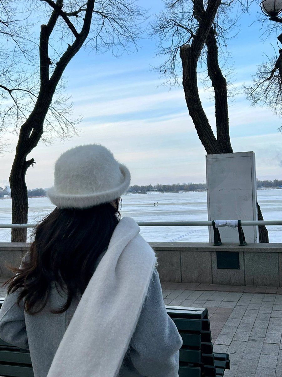 qasdguio's tweet photo. Winter vibes &amp; cozy hearts 🤍❄️✨ https://t.co/bYffkkGNcF