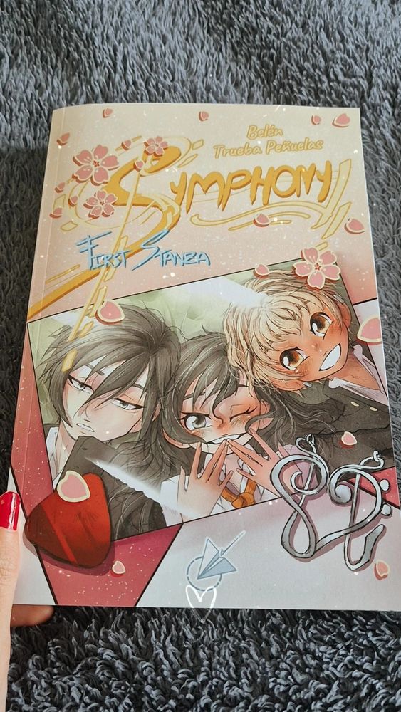 Por fin voy a empezar el librito de
<a href="/_BelenTrueba/">Belén Trueba • Escritora de romance</a> 
y tengo muchas MUCHAS ganas 🥹🥹🩷🩷🩷