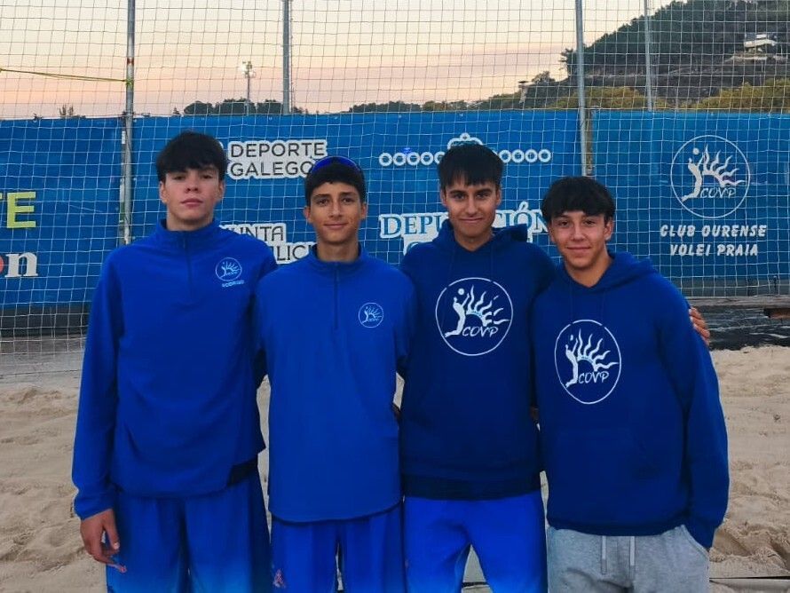 VoleiGalego's tweet image. ⛱🏐 Unha nova fin de semana con moito #voleipraigalego en Oira!
🏆 Aquí os podios da competición!