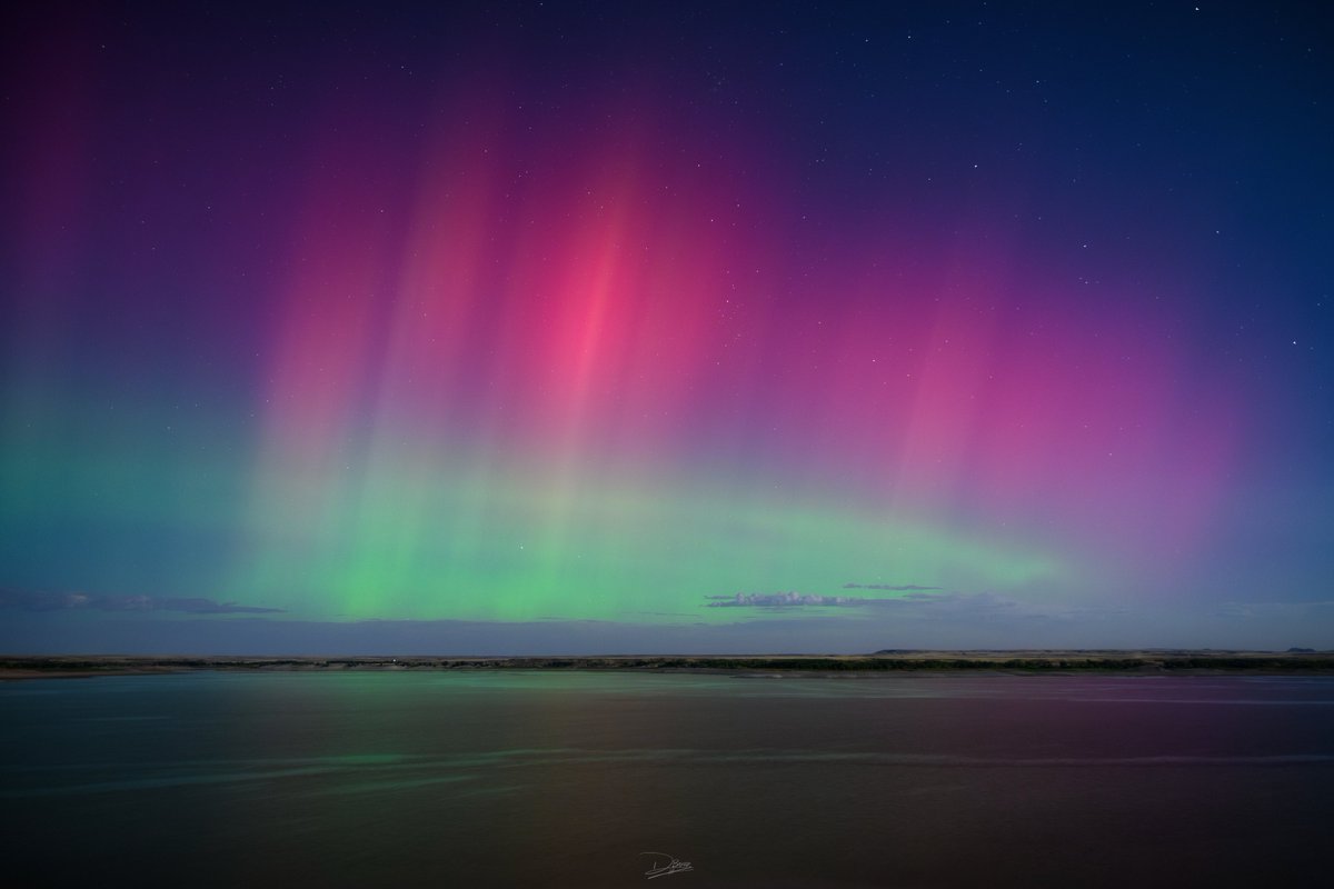 ITS TIME!!! 
Headed to the North land of South Dakota tomorrow to hopefully experience more views like these! 
I think G3 to maybe G4 is possible, especially if todays X1.2 flare cannibals yesterdays X1.7. A one-two punch incoming!!!