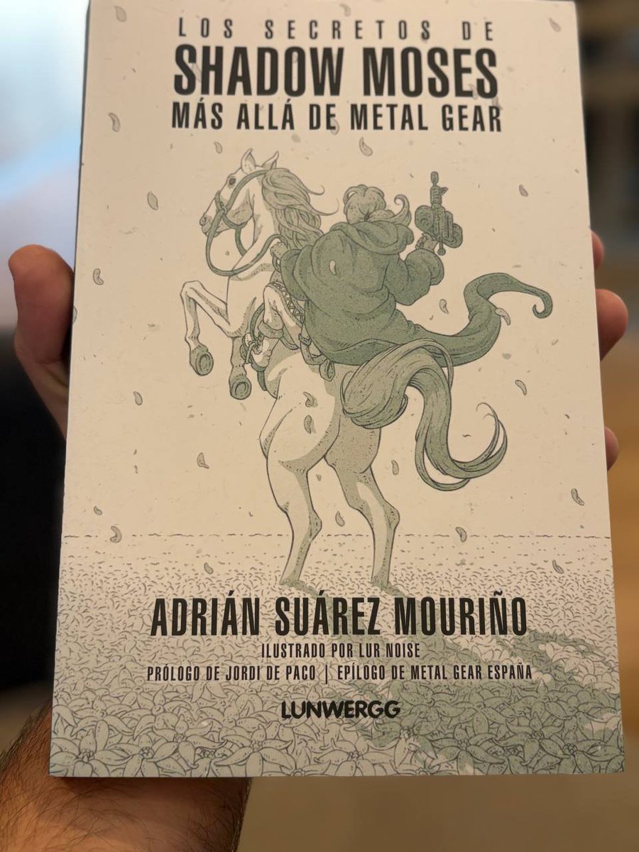 ¡Devorando "Los secretos de Shadow Moses: Más allá de Metal Gear" de Adrian (<a href="/Nuevebits/">Adrián Suárez</a> ) 🤯 

Un análisis profundo que conecta la saga de Kojima con la historia y el arte. 

¡Ningún Fan de la Saga debería perdérselo!

#MetalGearSolid #ShadowMoses #Videojuegos