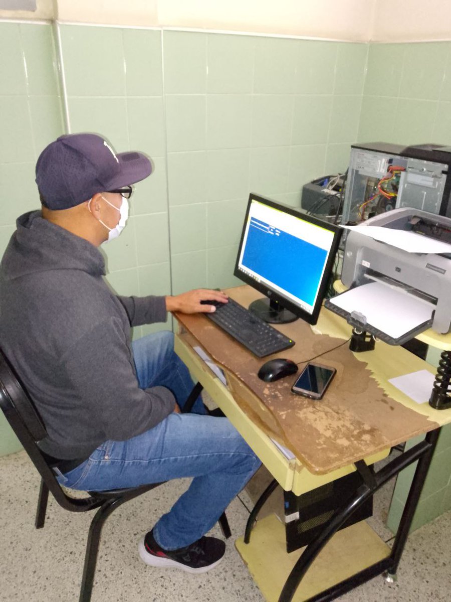 ¡¡¡ LABOR DE COLABORADORES CUBANOS DE LA MISIÓN MEDICA!!!
#CubaPorLaVida
#CubaCoopera
#TumbaElBloqueo
#NoAlTerrorismo
<a href="/cubacooperaven/">Brigada Médica Cubana en Venezuela</a>
<a href="/LAR_2025/">BRIGADA MEDICA CUBANA ESTADO LARA</a>
<a href="/danielppalmero/">Daniel Perez</a>