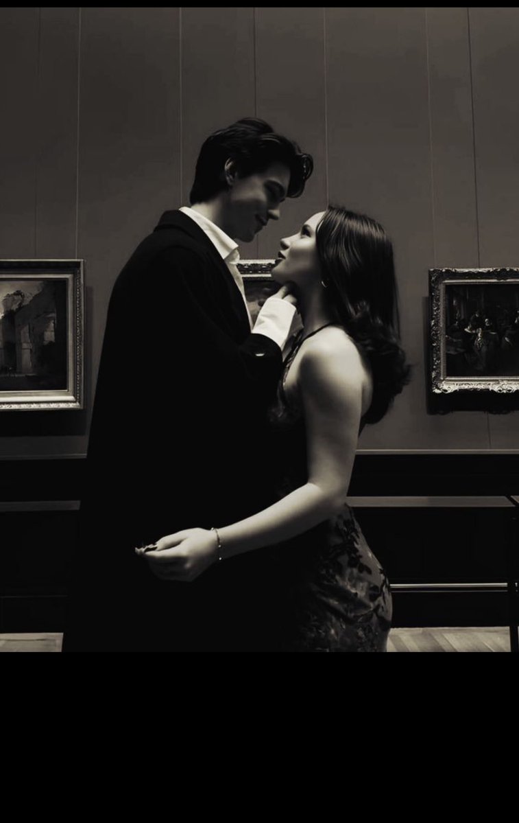 #مساء_الخير_والسعاده 
#مساء_الــود_والـــورد 
#مساء_الخير 
#فضفضة_مشاعر 
#فضفضه 
#بوح_آخر_الليل 

هات حضنك و خلني اضمك 
هات شفتك و خلني ارتويك❤️