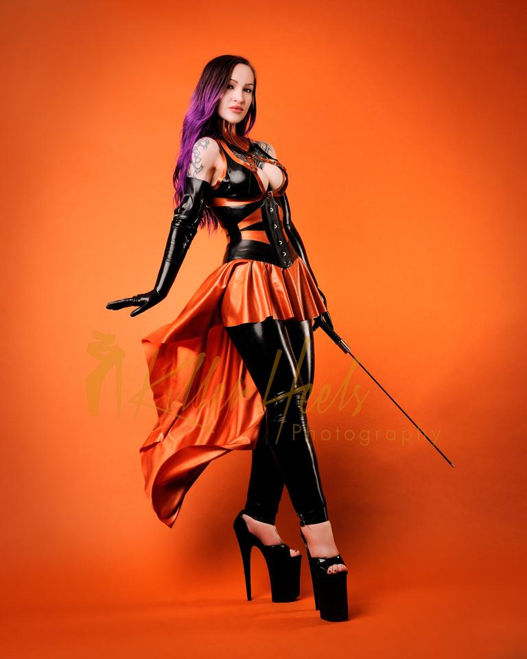 Vom 21.11.25 bis 23.11.25 im <a href="/Royal_Empire__/">Royal Empire</a> in München shiny Latex, sadistische Herrin, Klinik Spiele, Feminisierung uvvvm. 
Noch wenige Slots 

From November 21th to 23. In munich at <a href="/Royal_Empire__/">Royal Empire</a> shiny Rubber, forced femme, clinic, sadistic Mistress and a lot more! 

Only a