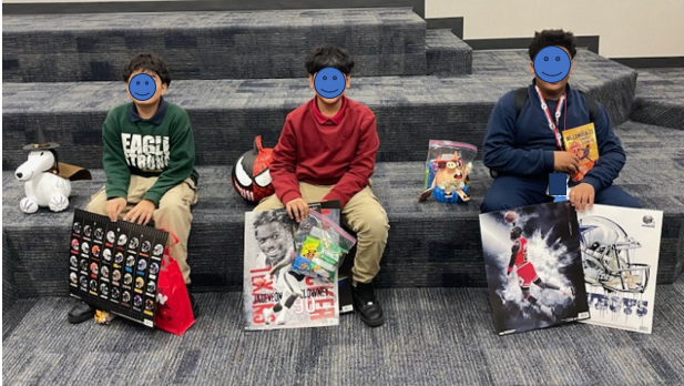 Mata_Library's tweet image. Congratulations to our 1st, 2nd, and 3rd place winners of Mata Library&apos;s Book Character Pumpkin Decorating Contest! Prizes included books, posters, and snacks! @mataeagles @Alief_Libraries