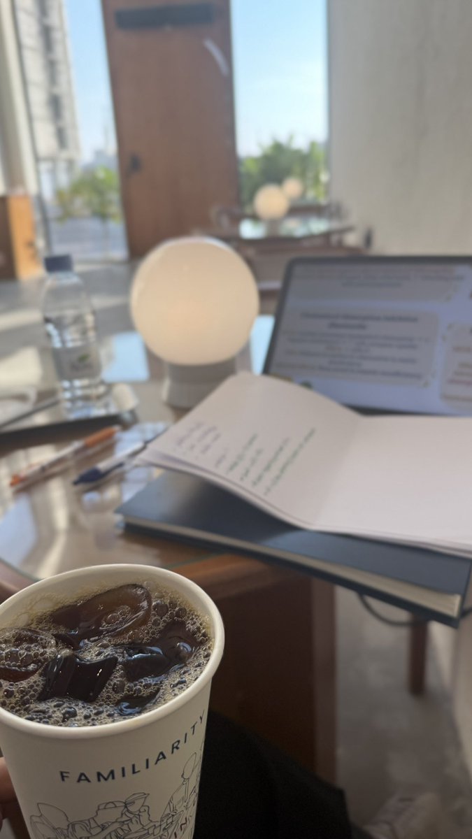 لـَمى tweet media