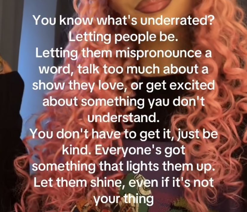 Nowheregirl🧚‍♀️ (@wtfissoro) on Twitter photo 