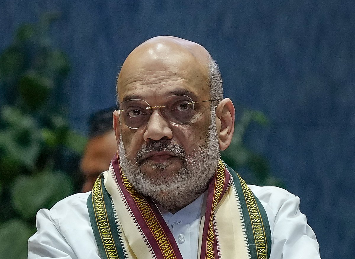 CommonBS786OM's tweet photo. Like This Tweet If You Believe that

 He Is The Worst Home Minister ever

#RedFort https://t.co/gXl1jWV8Q5