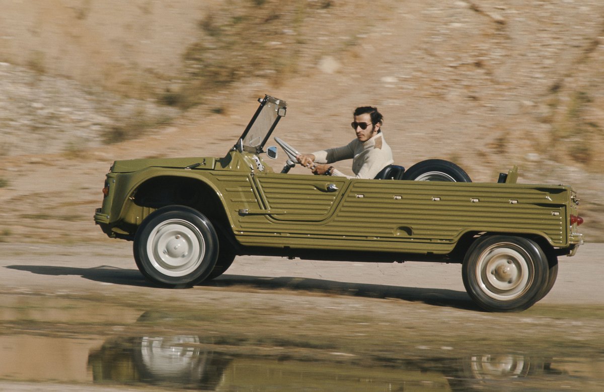 AutoanuarioUrug's tweet photo. Citroën Mehari: de "objeto no identificado" a leyenda de la libertad sobre ruedas
https://t.co/PJELAZBJwm
@Citroenuy @Citroen #Mehari @StellantisLATAM https://t.co/PuTO2NTQKY