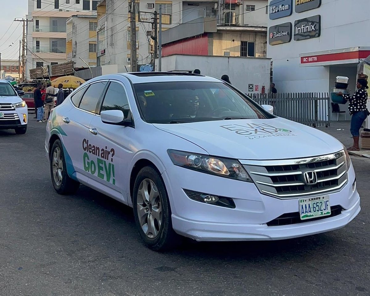 Figo_wordsmith's tweet photo. See the symbol of e-mobility? That's your next ride. ⚡ 

#EVNExpo2025 
#EVNOnTheMove
#EVNConvoy
#DriveElectric
#ElectricIsNow
#SustainableMobility
#MondayMotivation
#10kLaptopsProject https://t.co/DTmtIwcNAH