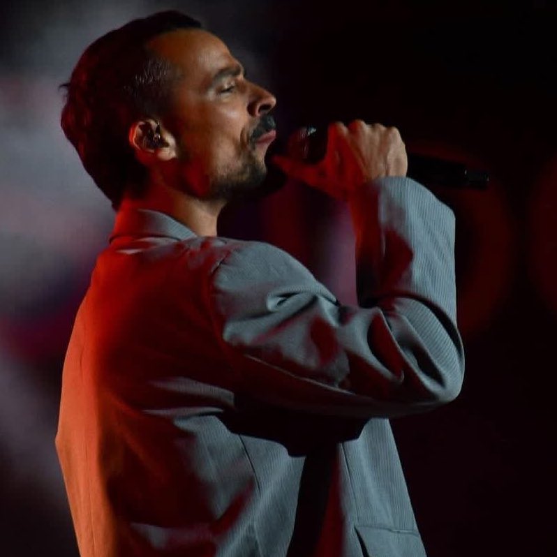 fan.damiensargue tweet media