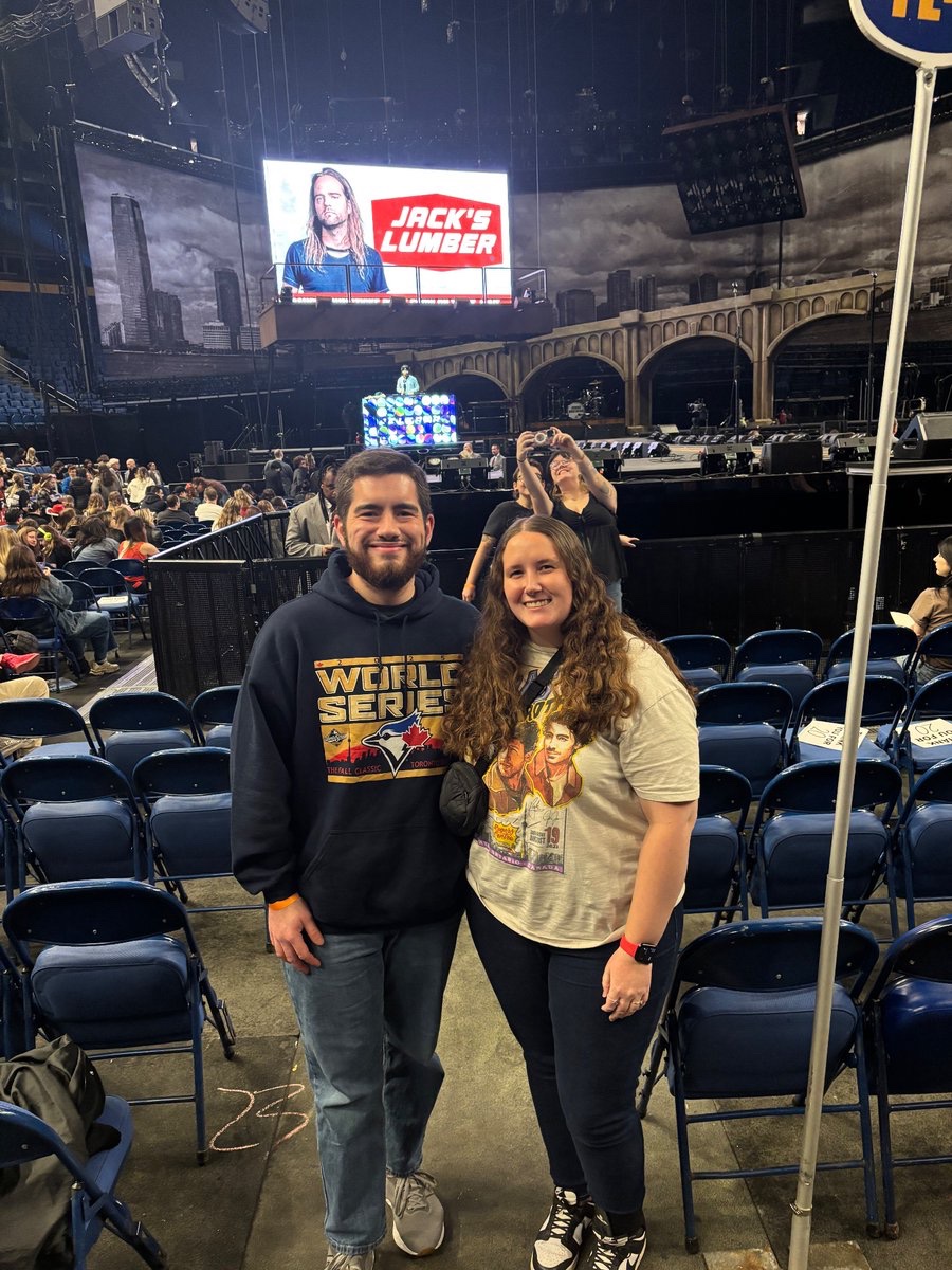 ChaseGauda1's tweet photo. I don’t who was more excited for the @jonasbrothers me or my fiancée?😂 what an incredible sold out and memory filled show on the Greetings From Your Hometown Tour!! @nickjonas @kevinjonas @joejonas https://t.co/IeN8lbri59
