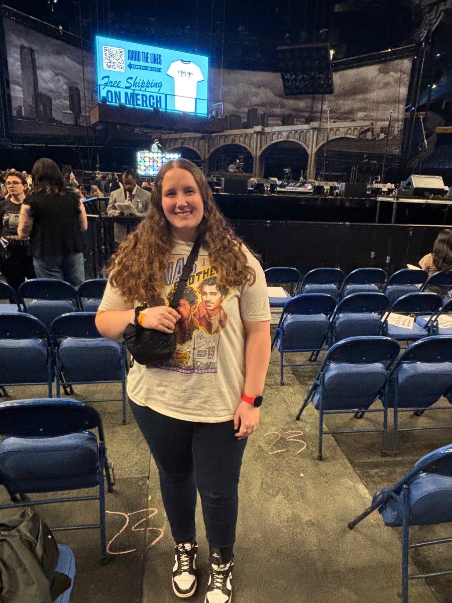 ChaseGauda1's tweet photo. I don’t who was more excited for the @jonasbrothers me or my fiancée?😂 what an incredible sold out and memory filled show on the Greetings From Your Hometown Tour!! @nickjonas @kevinjonas @joejonas https://t.co/IeN8lbri59